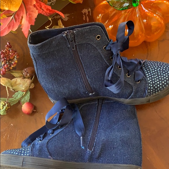 Stuart Weitzman Girls Vance Crystal Bow size 4 - Picture 4 of 11